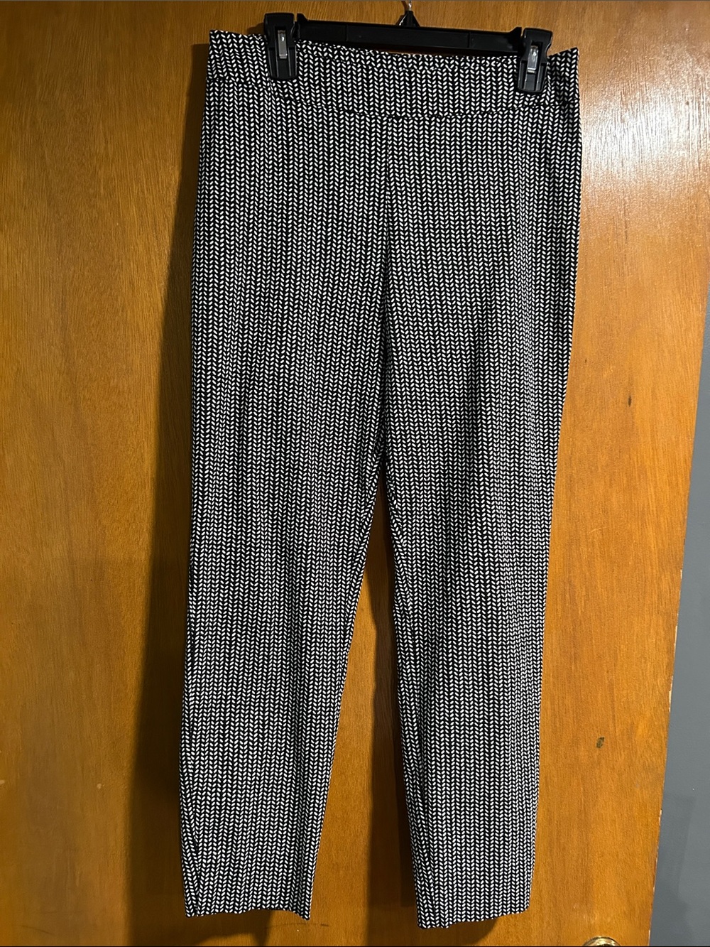Time and Tru Black and White Patterned Men's Dress Pants